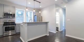 5134 N Oakley Avenue Gallery 2