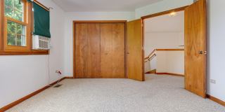 69 N Lambert Road Gallery 15