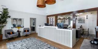 Lenox West Luxury Apartments Gallery 37