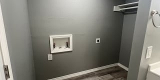 2305 N Prospect Ave - B Gallery 10