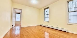 561 61st Street 561 61st Street Gallery 1