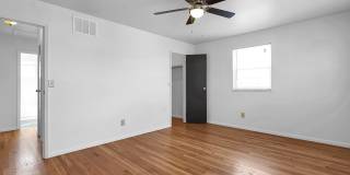 1229 D Kelburn Road Gallery 9