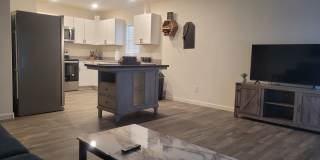 Charming 3-Bedroom Home with Spacious Yard Gallery 3