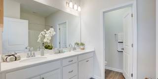 Hudson at Georgia's Landing Gallery 13