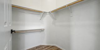 2725 E MINE CREEK Road Gallery 20