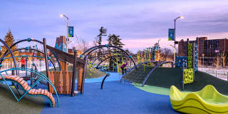 300 East LaSalle Gallery 41