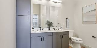 The Kempson Gallery 24