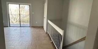 212 N Oaks Boulevard N Gallery 10