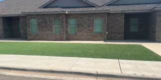 Townhome- Walking Distance to Lubbock Cooper Gallery 1