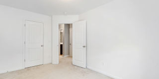 Modern Elegance in Brightleaf: 3-Bedroom Townhouse with Amenities Galore Gallery 27