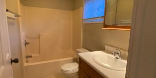 Charming 3-Bedroom, 2-Bath House with Detached Garage on west side of Athens, GA - PRE-LEASE FOR July 15, 2026 Gallery 8