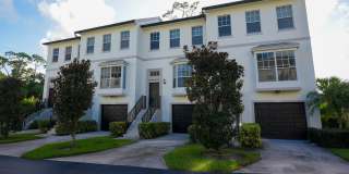 1620 42nd Square Gallery 1