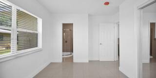 631 SW Kathy Ct Gallery 20