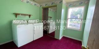 Cozy 3BR/2BA Home with Deck & Yard – Great Greenfield Location Gallery 7