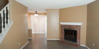 3 Bed 2 Ba Condo w Garage - East Wichita Gallery 2
