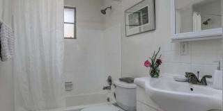 1428 S Oakley Place Gallery 15