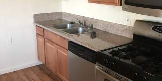 1834 12th Street Gallery 6