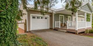 Spacious ranch close to campus Gallery 3