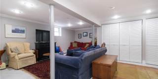 190 Washington Street Gallery 20