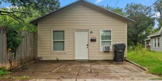 3301 Morrow Avenue - A Gallery 1
