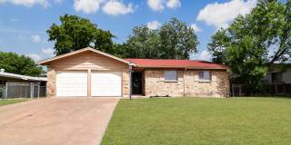 1108 Ridgeway Dr Gallery 1