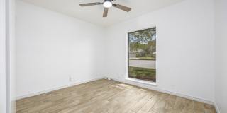 14110 Clover Hill Gallery 17
