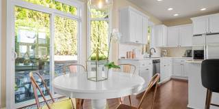 Wonderful, bright 4-bdrm/2.5-bath home. Lovely garden, deck views, great location Gallery 15
