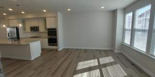 2576 HOPTON Lane lot: 42 Gallery 12