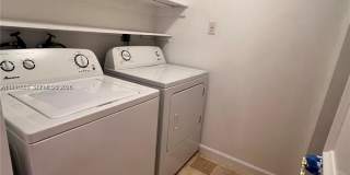 7350 SW 96th St Gallery 7