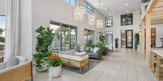 NOVEL Parkway Gallery 18