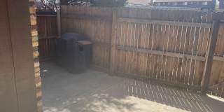 South Denver, 2 bed 2.5 bath Townhome, 2 Car Parking, Close to Light Rail Gallery 25