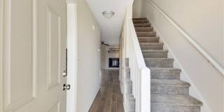 5940 Laguna Drive Gallery 5