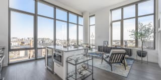 The Smith Gallery 37