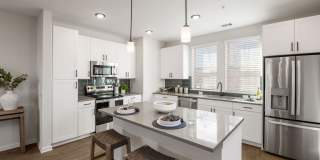 Reverie Belmont Gallery 22