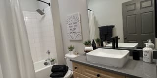 Lakeshore Ridge Gallery 10