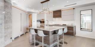 810 Esplanade Gallery 13