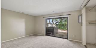 Fabulous Chesapeake Bay Location - Steps to Beach! Gallery 6