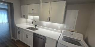 232 Stephenson Avenue Gallery 11
