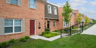 Galbraith Pointe Apartments and Townhomes Gallery 50