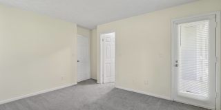 Midwood Gardens Apartments Gallery 30