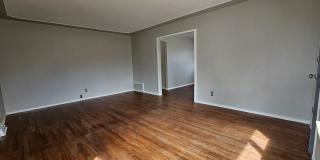 1134-1138 N Akron St Gallery 11