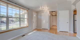 3BD Home on an Oversized Lot with a Standalone SHOP!! Gallery 20