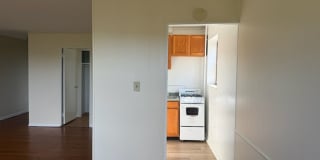 5424 Fifth Avenue Gallery 174