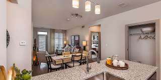 Fountain Circle Apartment Homes Gallery 4