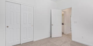 1935 N Marketside Ave Gallery 25