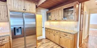 Beautiful Home, in Quiet Country Setting, Large, Private, Fenced Yard Space, with Landscaper Included! Gallery 15