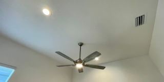 Stunning 4 Bedroom 3-bathroom home located in Mosaic! Gallery 40