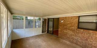 REMODELED HOME ON A QUIET STREET JUST ONE MILE WEST OF OU CAMPUS! Gallery 14