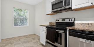 Simply Beautiful, Spacious 2 Bd/1Bth Condo on 50 acres of parklike setting w/ winding paths! Gallery 5