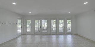 616 SW 11th Ct Gallery 13